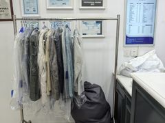 -布瑞琳洗衣(西堤红山店)