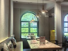 -巴厘龙虾·榜首油焖大虾(沙湖·花园店)