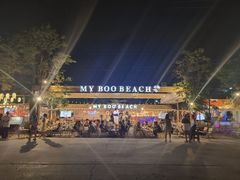 -席娜卡琳火车铁道夜市