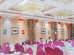 大堂-郑州烤鸭总店