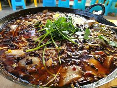 -鸿顺老铁锅美蛙鱼府(解放碑店)