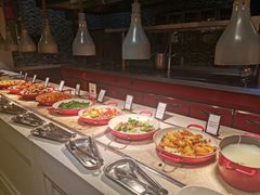 -海口绿发希尔顿酒店-田园汇自助餐·三文鱼·海鲜