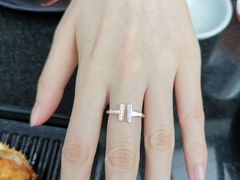 -Tiffany & Co.蒂芙尼
(杭州大厦店)