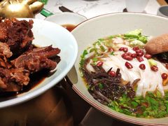 -百春原湖南牛肉粉(百联世纪店)