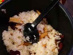 牦牛干巴野菌焖饭-滇越乘象云南餐厅(豆各庄店)