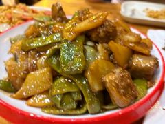 油豆角炖排骨土豆-小俩口烧烤东北菜(双井店)