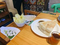 -小小河边鱼(天润城店)