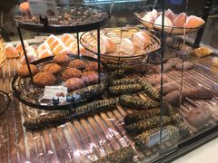 -巴黎贝甜(大宁国际商业广场店)