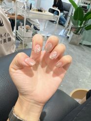 -U+nail优加专业美甲美睫