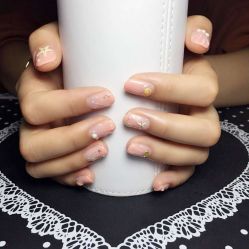 -杉惠素颜美妆皮肤管理中心