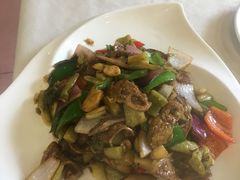 咸酸菜炒牛欢喜-荷塘食府