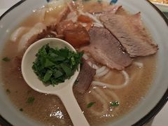 -鑫花溪牛肉米粉(凤凰街创始总店)