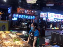 -八一路好吃街(雨田商务大厦店)