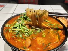 -肥汁米蘭香港米线(长宁来福士店)