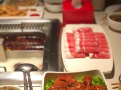 -海底捞火锅鲜切牛肉主题店(长寿路店)