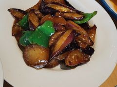 -关东小磨东北菜(上海长风大悦城店)