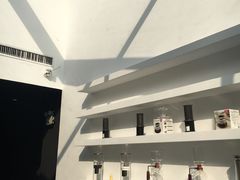 -UNI UNI(环亚凯瑟琳店)