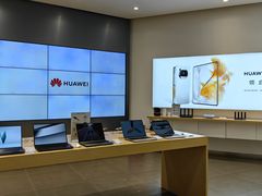 -华为授权体验店(中山公园来福士)