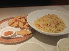-江渔儿酸菜鱼(映月湖环宇城店)
