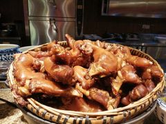 -野山舂·贵州现舂酸汤火锅(鸿通城店)