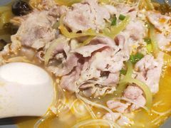 秘制酸汤肥牛-鹿港小镇(悠唐店)