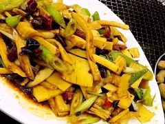 -瑞杰烧烤店·24小时营业(山东路店)