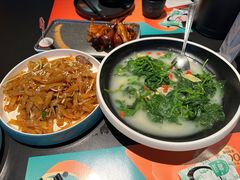 -羽鸽集·乳鸽专门店·地道顺德菜(岭南站店)