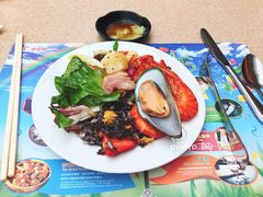 -亮马河饭店翠雅咖啡厅