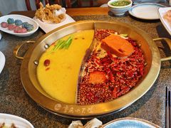 -小天鹅火锅·一线江景洪鼎旗舰店(洪崖洞店)