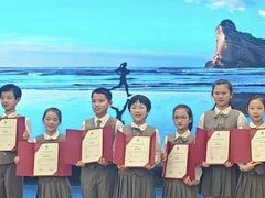 -蓝话筒·少儿成人演讲口才·主持朗诵·戏剧表演(大华第一坊店)