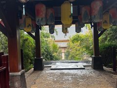 -七彩云南古滇温泉山庄