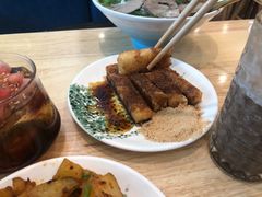 -贵凤凰贵州米粉(五道口店)