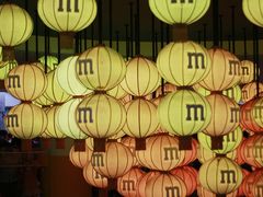 -m豆巧克力世界(上海世茂广场店)