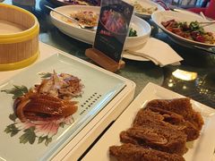 -粤尚腾香居中餐厅(首都机场希尔顿店)