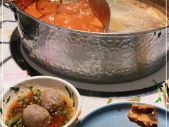 -左庭右院鲜牛肉火锅(环球港店)
