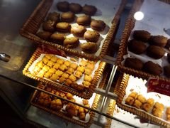 -西树泡芙(湖滨银泰in77B区店)