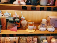 零售区-星巴克(北京广渠门名敦道店)