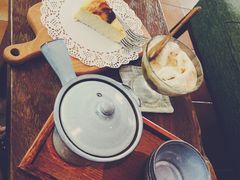 -彳亍咖啡·这里(水湾路店)