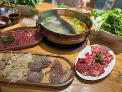 -黔诚多彩火锅(甲秀楼店)