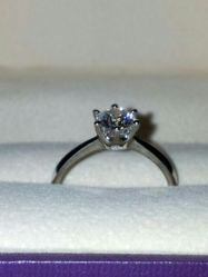 点击看大图 4-威德钻石-克拉钻大本营(南京东路店)