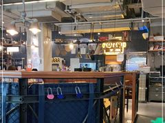 大堂-机器人火炉披萨(爱琴海店)
