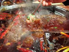 -铜元老码头鳝鱼火锅