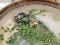 白汤鱼头-千岛湖鱼味馆(十字街总店)