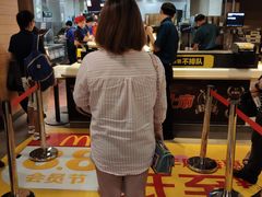 -麦当劳(南京路2店)
