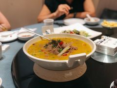 酸汤牛舌-宴小馆·小海鲜青岛菜(五四广场店)