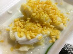 -芒果糯米饭摊子