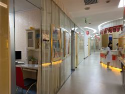 走廊-深圳广和门诊部·整形医疗美容