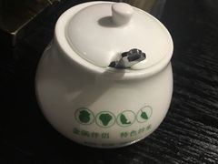 -严厨老坛酸菜鱼(吴江万宝店)
