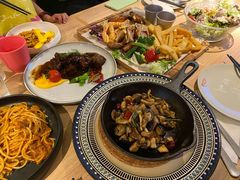 甜不腻照烧牛肋-幸薈飯堂