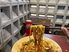 -方铲铲·成都板凳面(滨江银泰店)